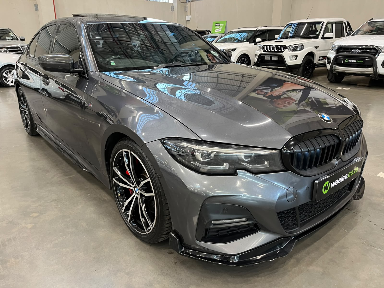 BMW 3 SERIES (G20) 318i M MZANSI EDITION A/T (G20)