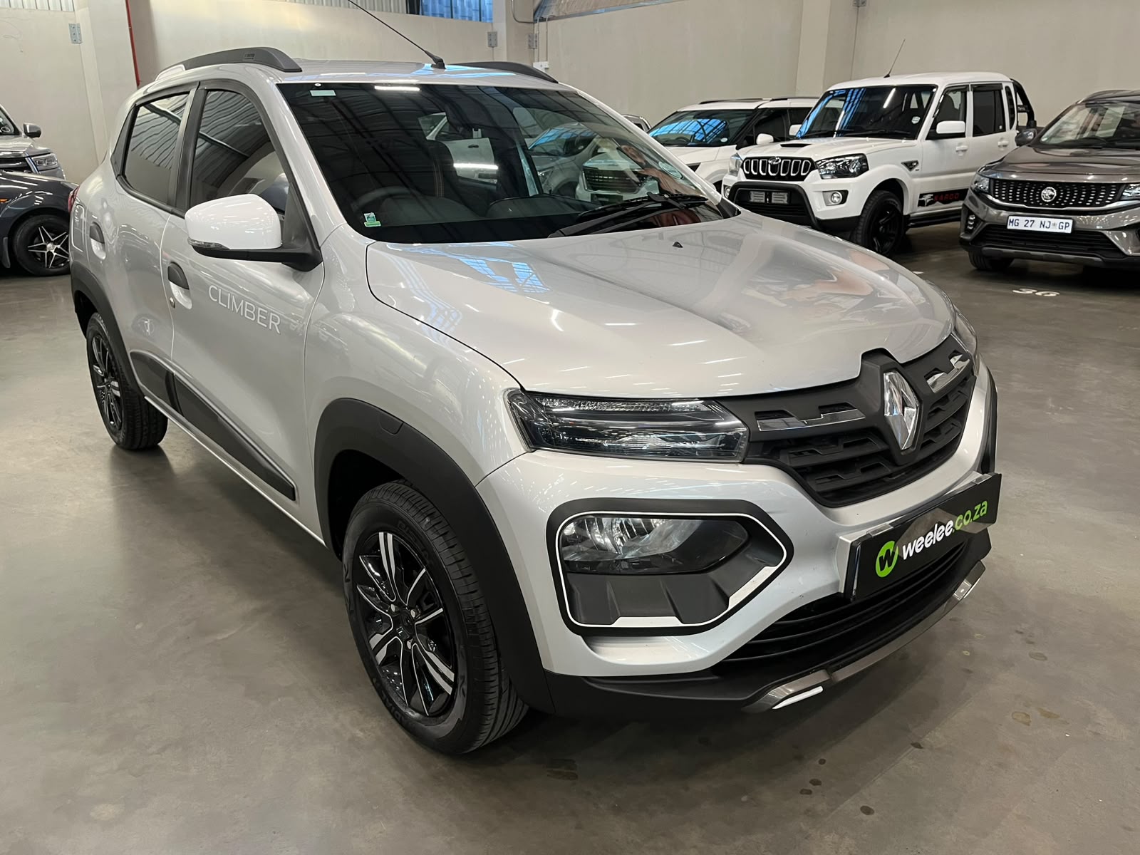 RENAULT KWID KWID 1.0 CLIMBER 5DR