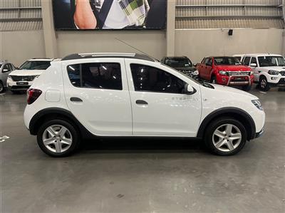 RENAULT SANDERO SANDERO 900T STEPWAY