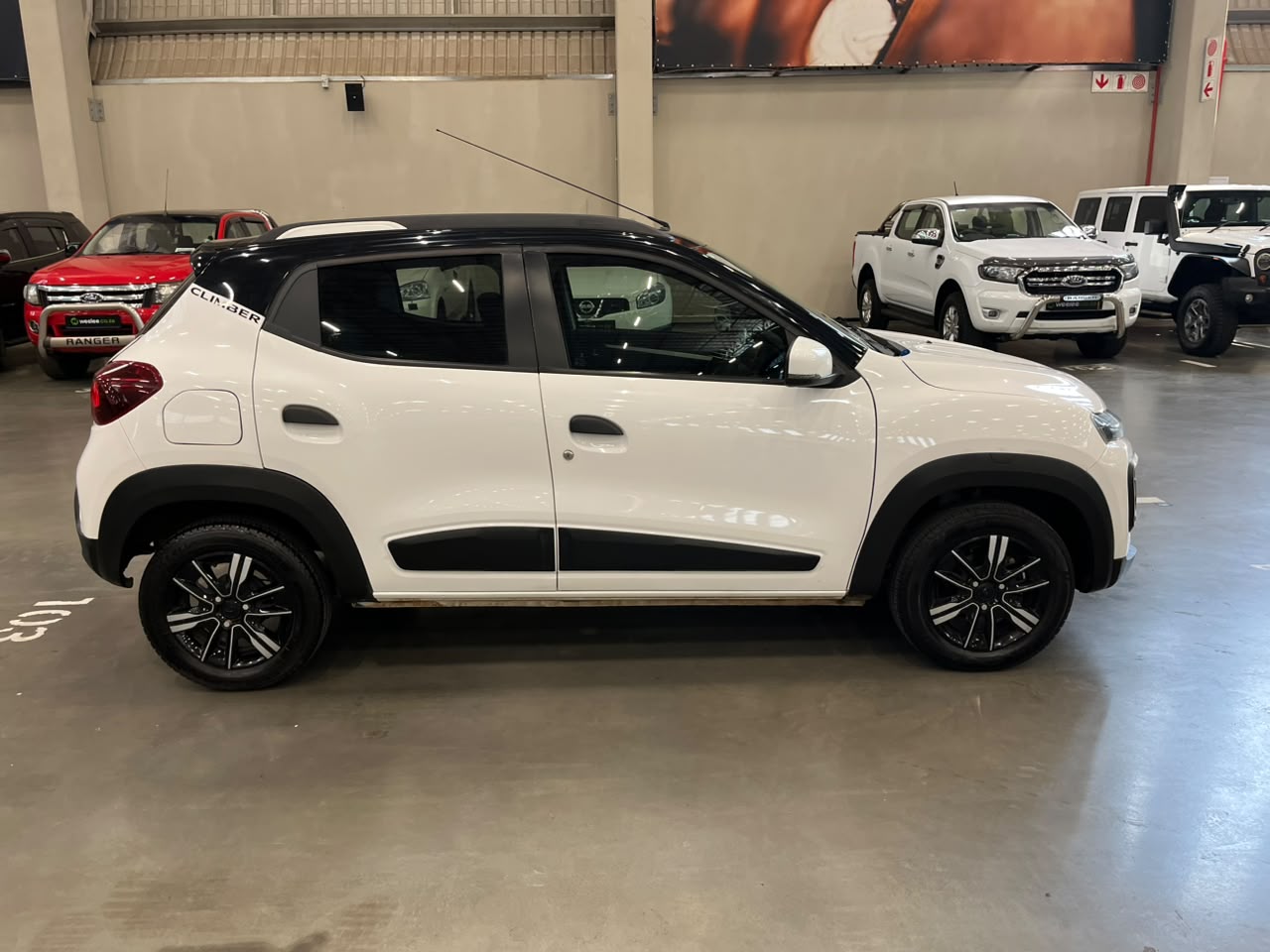 RENAULT KWID KWID 1.0 CLIMBER 5DR