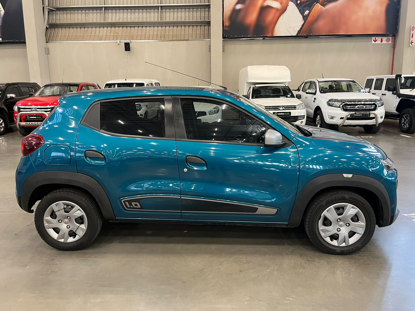 RENAULT KWID KWID 1.0 DYNAMIQUE / ZEN 5DR AMT