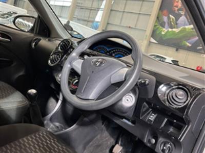 2017 TOYOTA ETIOS CROSS 1.5 Xs 5Dr