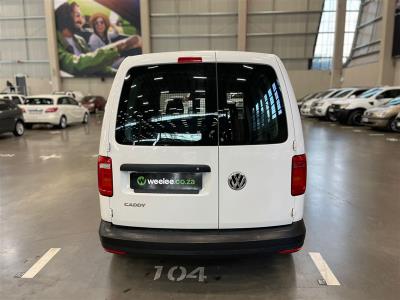 VOLKSWAGEN CADDY CADDY4 1.6i (81KW) F/C P/V