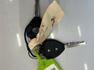 2010 TOYOTA AURIS 1.3  X