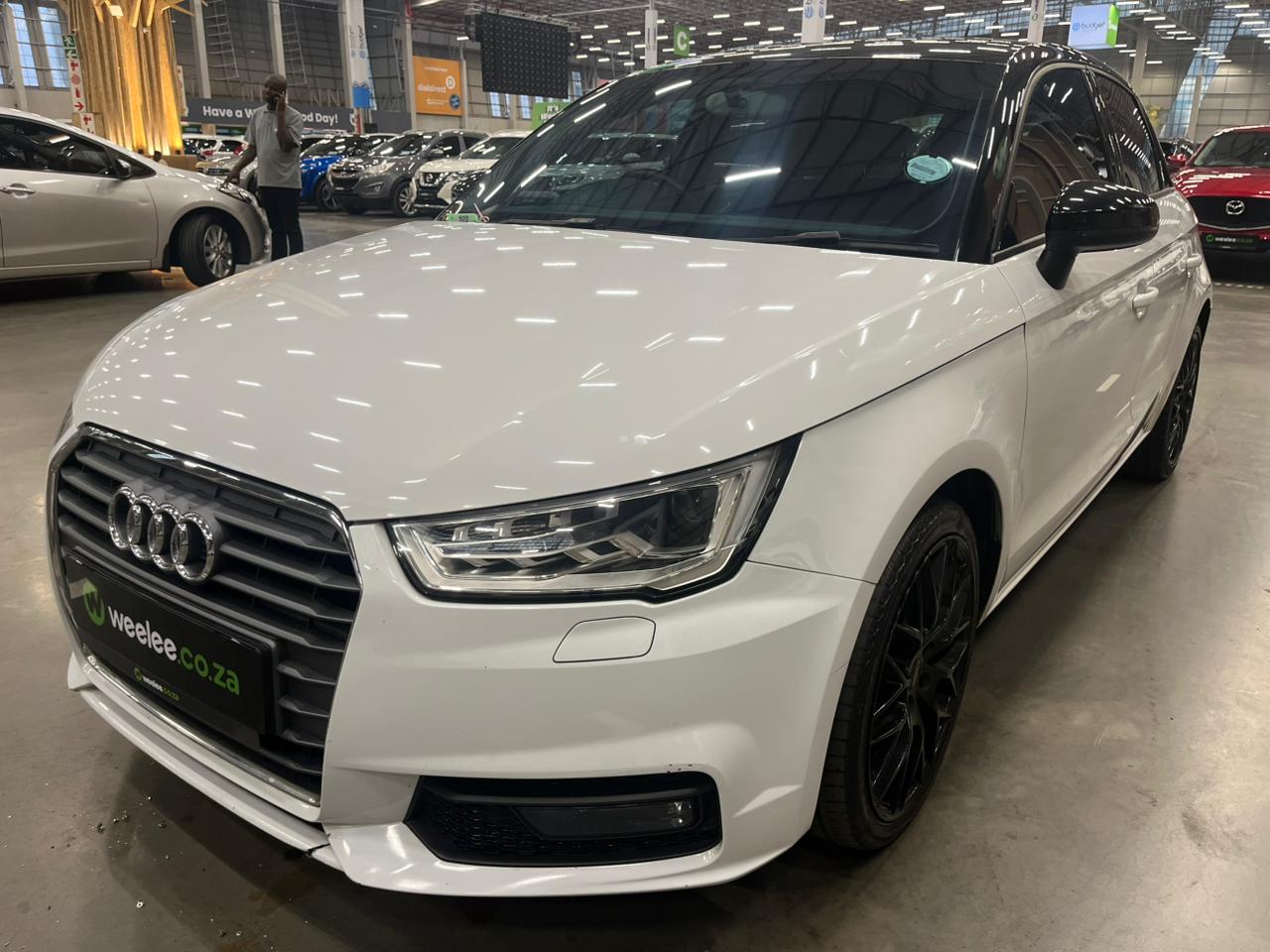 AUDI A1 A1 SPORTBACK 1.0T FSi S (25 TFSi)