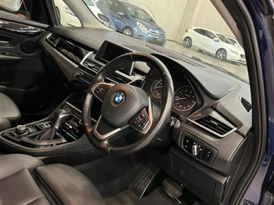 2017 BMW 220d SPORT LINE ACTIVE TOURER A/T