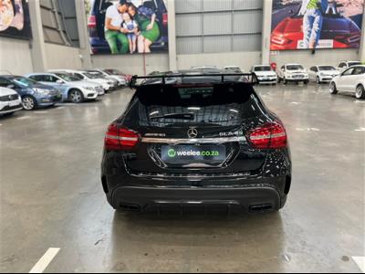 MERCEDES-BENZ GLA AMG GLA 45 4MATIC