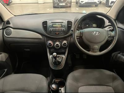 2011 HYUNDAI i10 1.1 GLS/MOTION