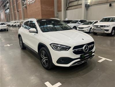 2021 MERCEDES-BENZ GLA 200 PROGRESSIVE A/T