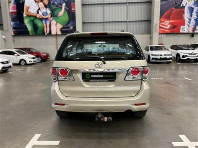 TOYOTA FORTUNER FORTUNER 2.5D-4D RB