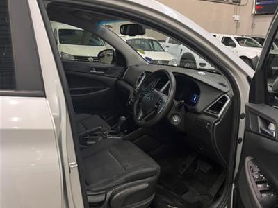 2017 HYUNDAI TUCSON 2.0 PREMIUM A/T