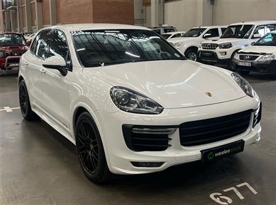 PORSCHE CAYENNE CAYENNE GTS TIP (E2 GEN II)