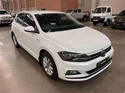 VOLKSWAGEN POLO POLO 1.0 TSI COMFORTLINE DSG