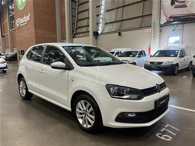 VOLKSWAGEN POLO VIVO POLO VIVO 1.6 COMFORTLINE TIP (5DR)