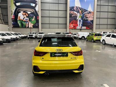 AUDI A1 A1 SPORTBACK 40 TFSI S-LINE S TRONIC