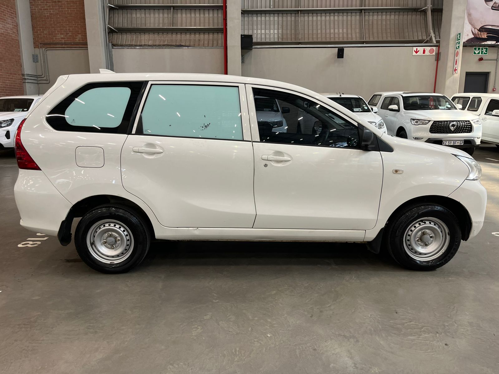 TOYOTA AVANZA / INNOVA AVANZA 1.3 F/C P/V