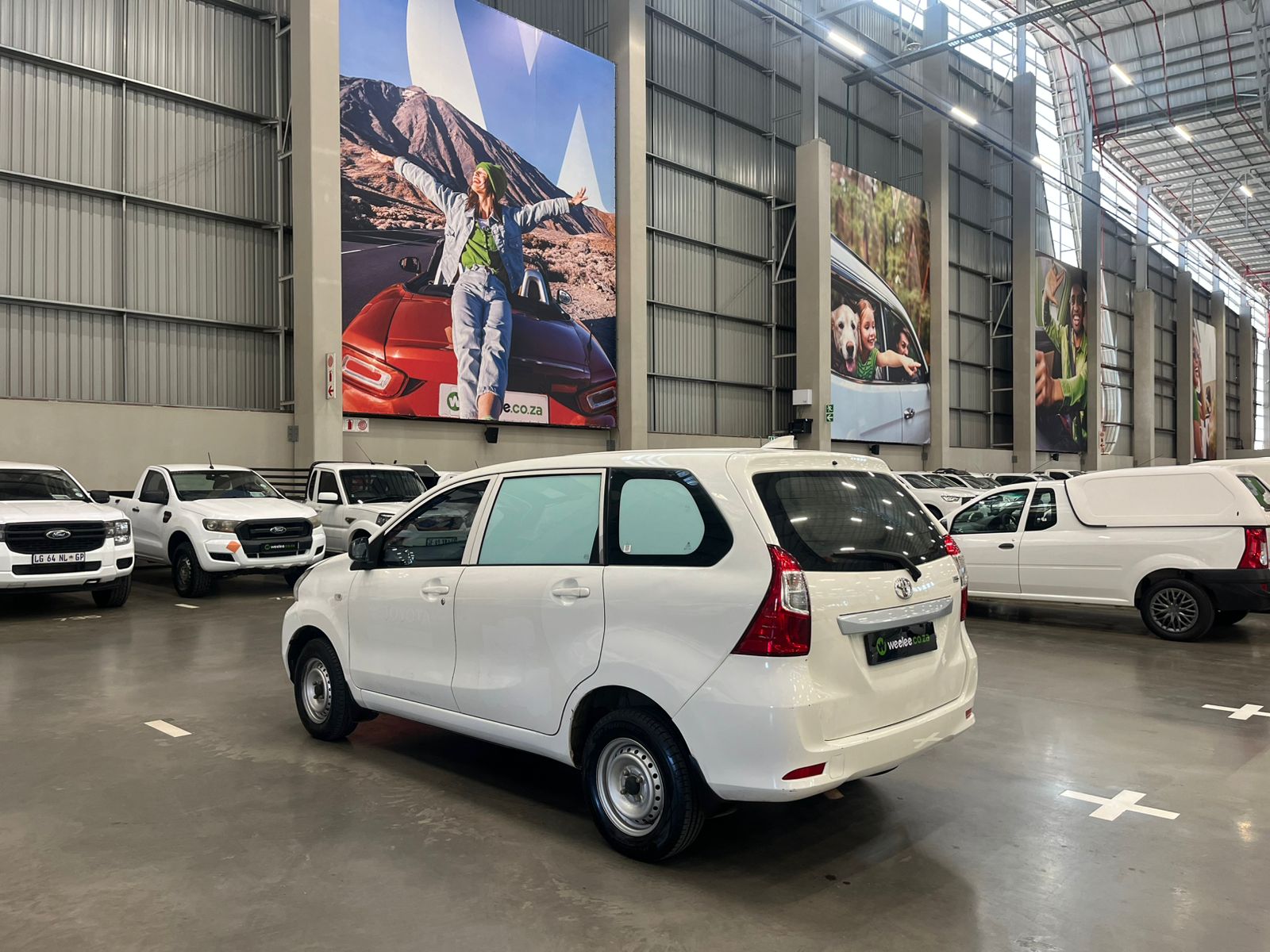 TOYOTA AVANZA / INNOVA AVANZA 1.3 F/C P/V