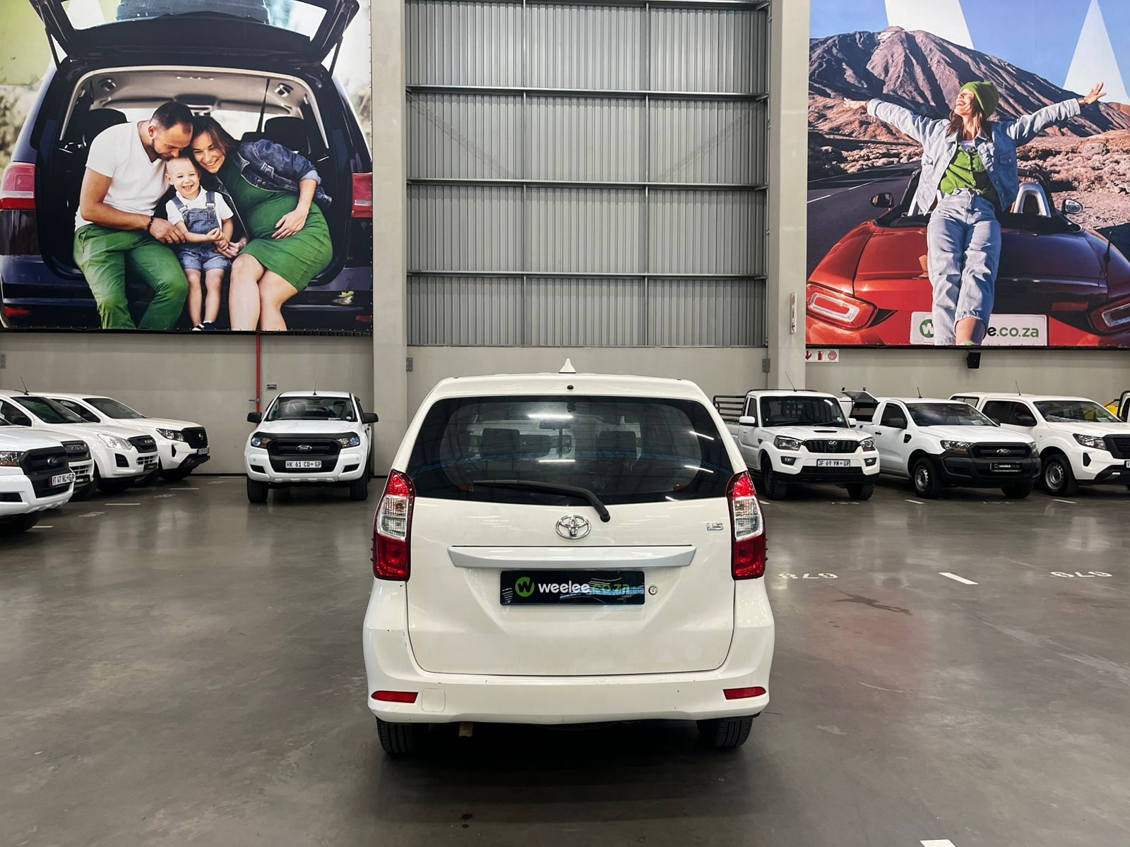 TOYOTA AVANZA / INNOVA AVANZA 1.3 F/C P/V