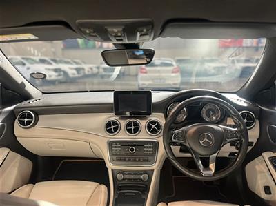 2016 MERCEDES-BENZ CLA220d A/T