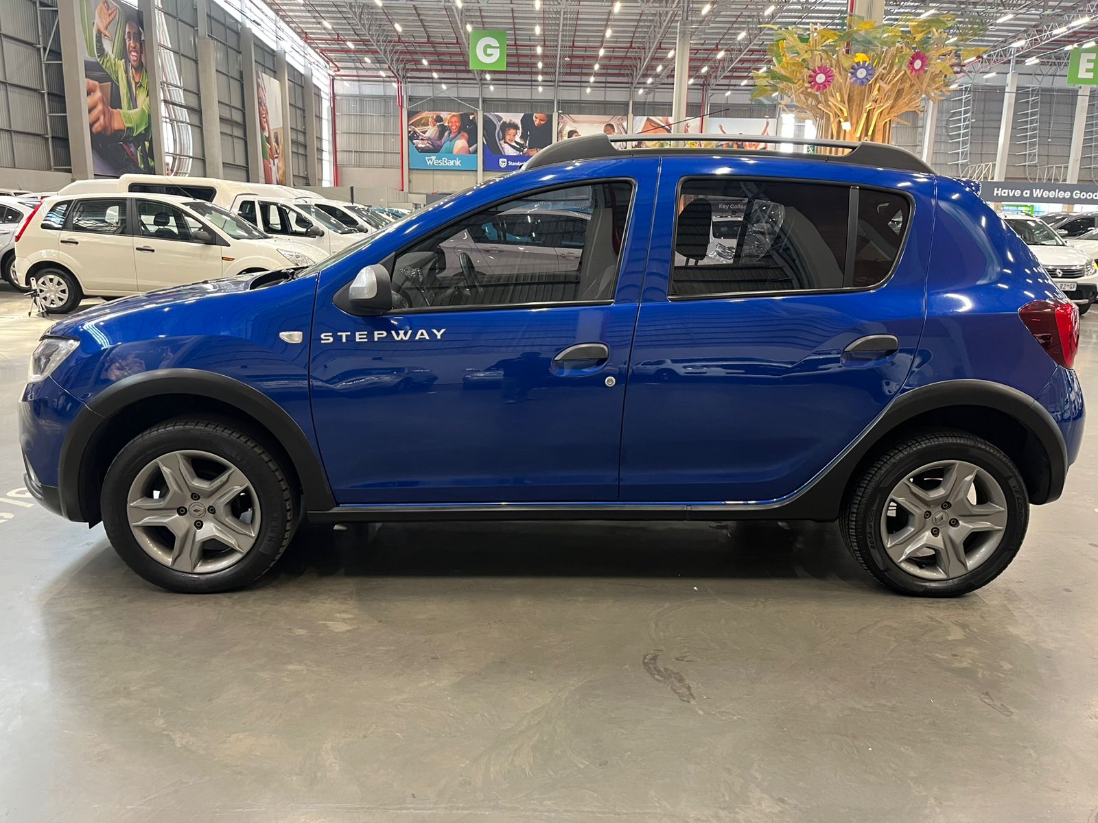 RENAULT SANDERO SANDERO 900T STEPWAY PLUS/TECHROAD