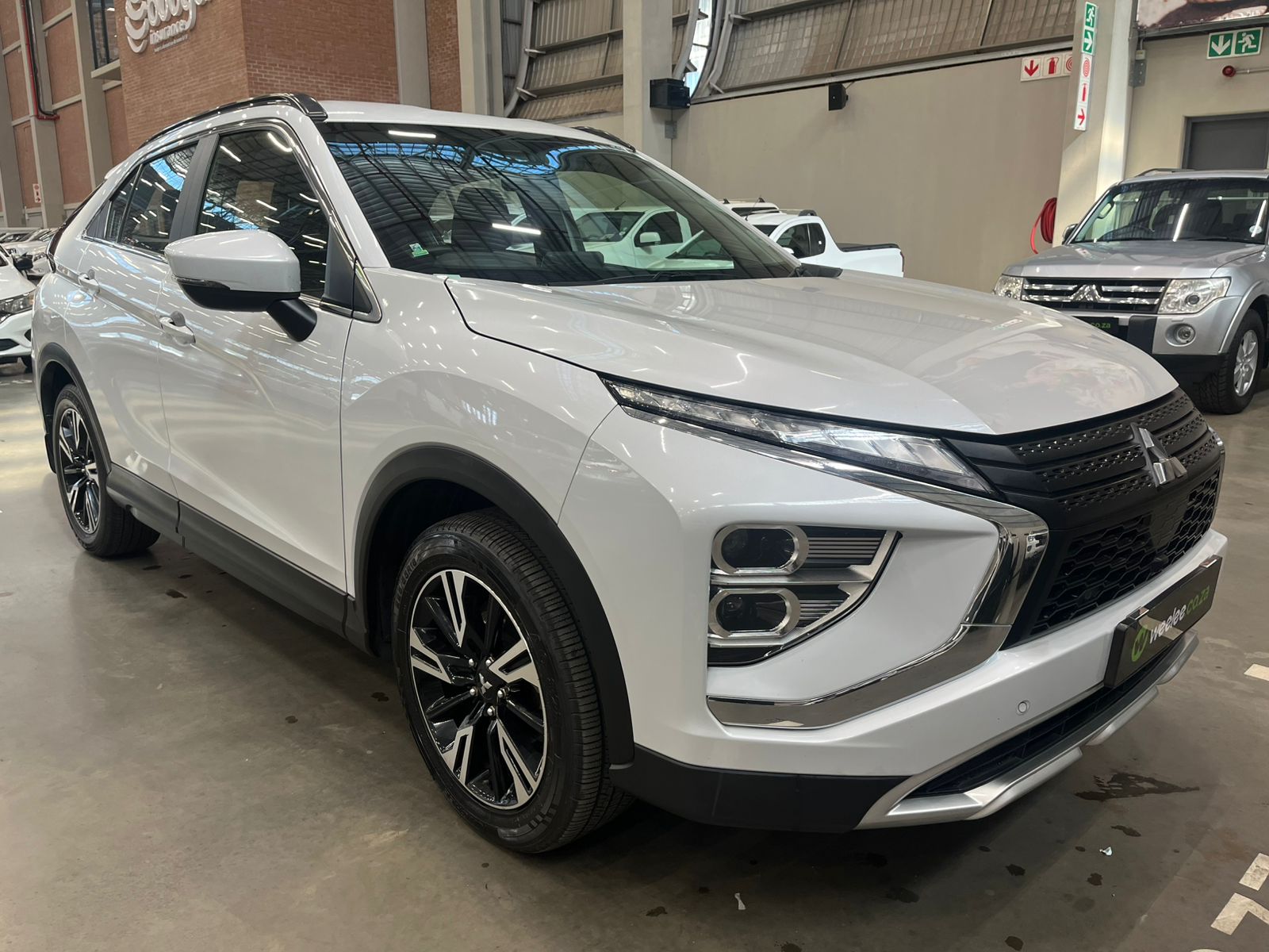 MITSUBISHI ECLIPSE CROSS ECLIPSE CROSS 2.0 GLS CVT