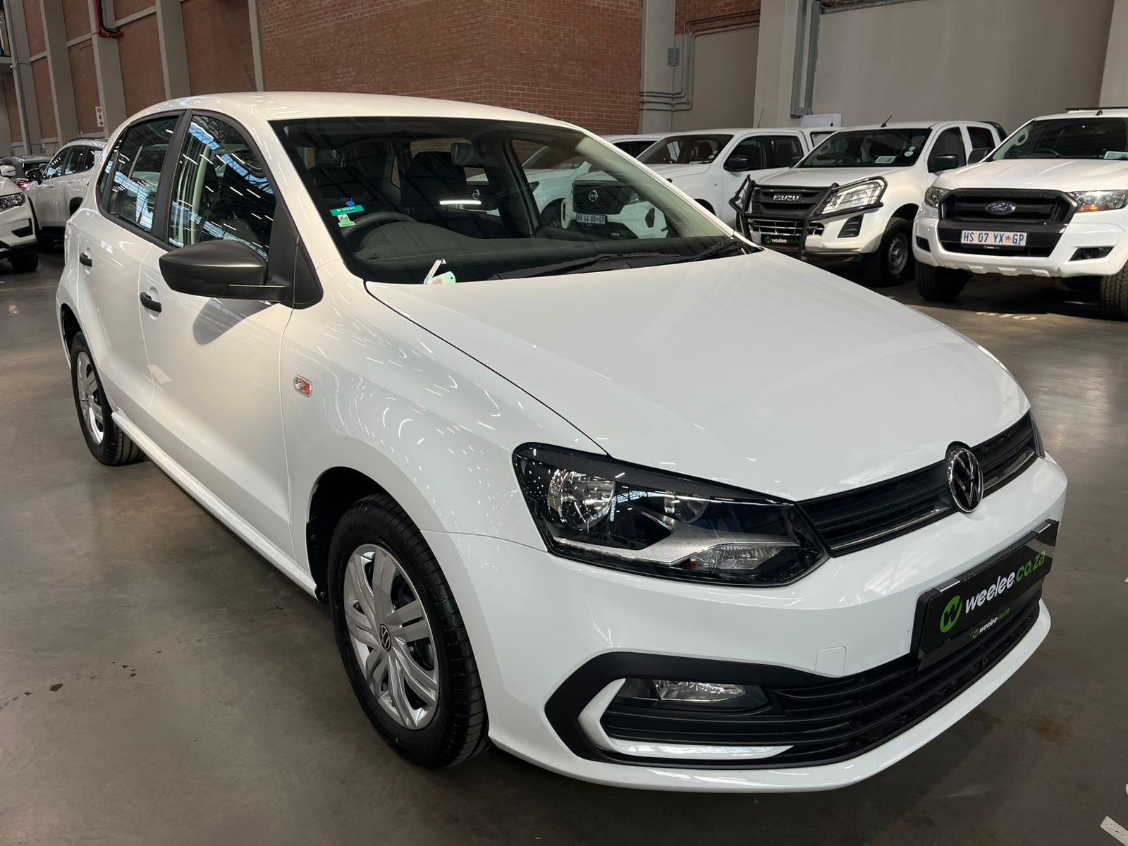 VOLKSWAGEN POLO VIVO POLO VIVO 1.4 (5DR)