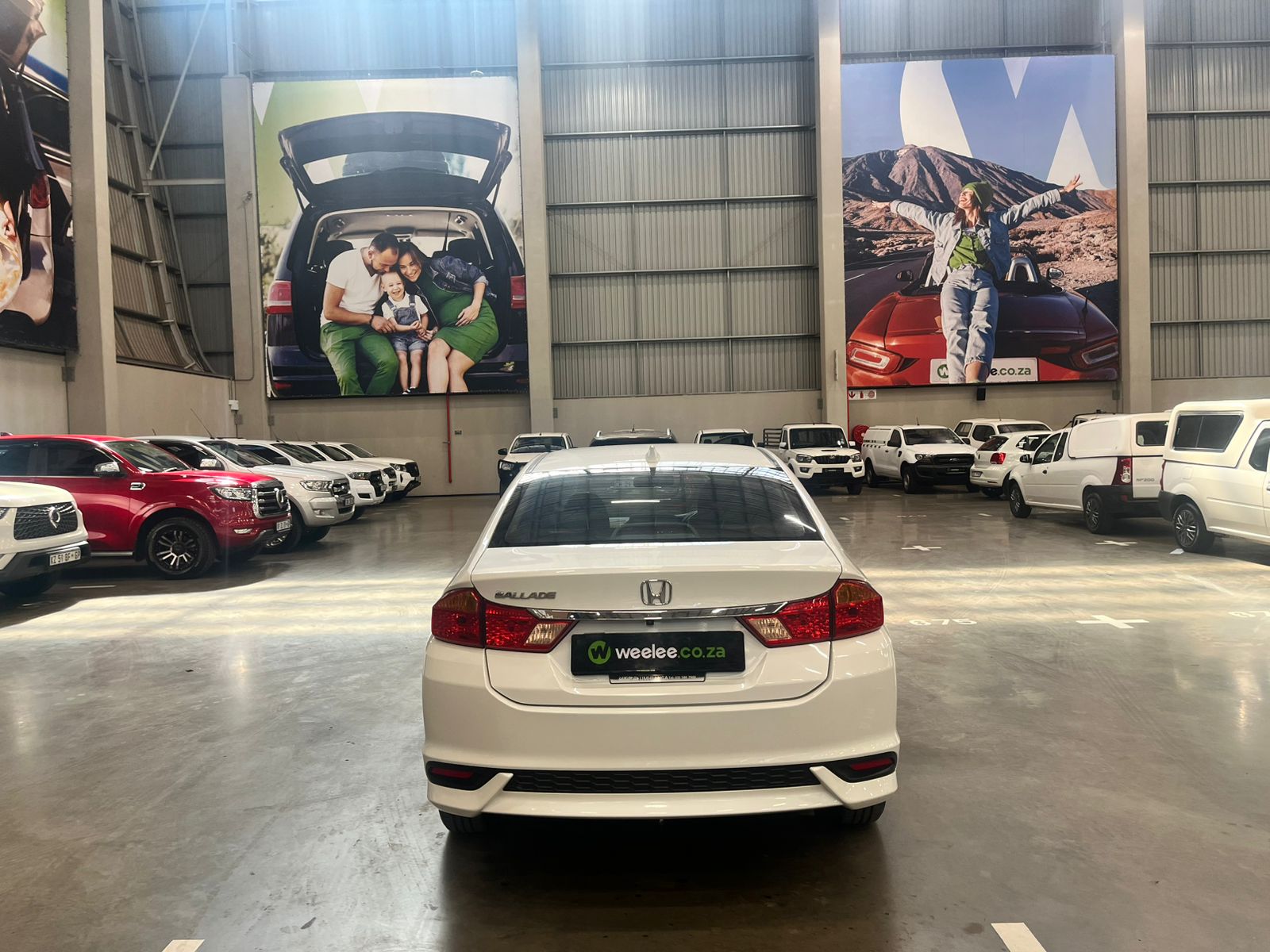 HONDA BALLADE 2011 - ON BALLADE 1.5 ELEGANCE CVT