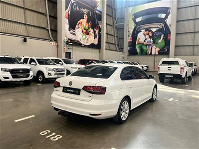 VOLKSWAGEN JETTA 4 / 5 / 6 JETTA GP 2.0 TDI HIGHLINE DSG