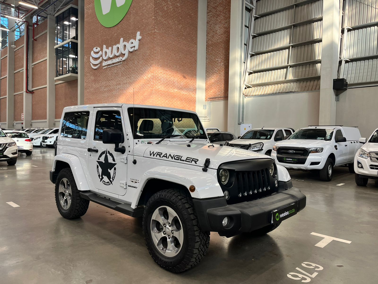 JEEP WRANGLER WRANGLER SAHARA 3.6L V6 A/T 2DR