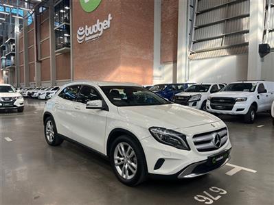 MERCEDES-BENZ GLA GLA 220 CDI A/T 4MATIC