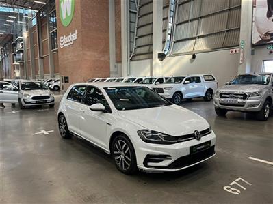 VOLKSWAGEN GOLF 4 / 5 / 6/ 7/ 8 GOLF VII 1.0 TSI COMFORTLINE
