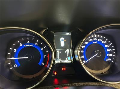 2016 HYUNDAI i30 1.8 GLS/EXECUTIVE