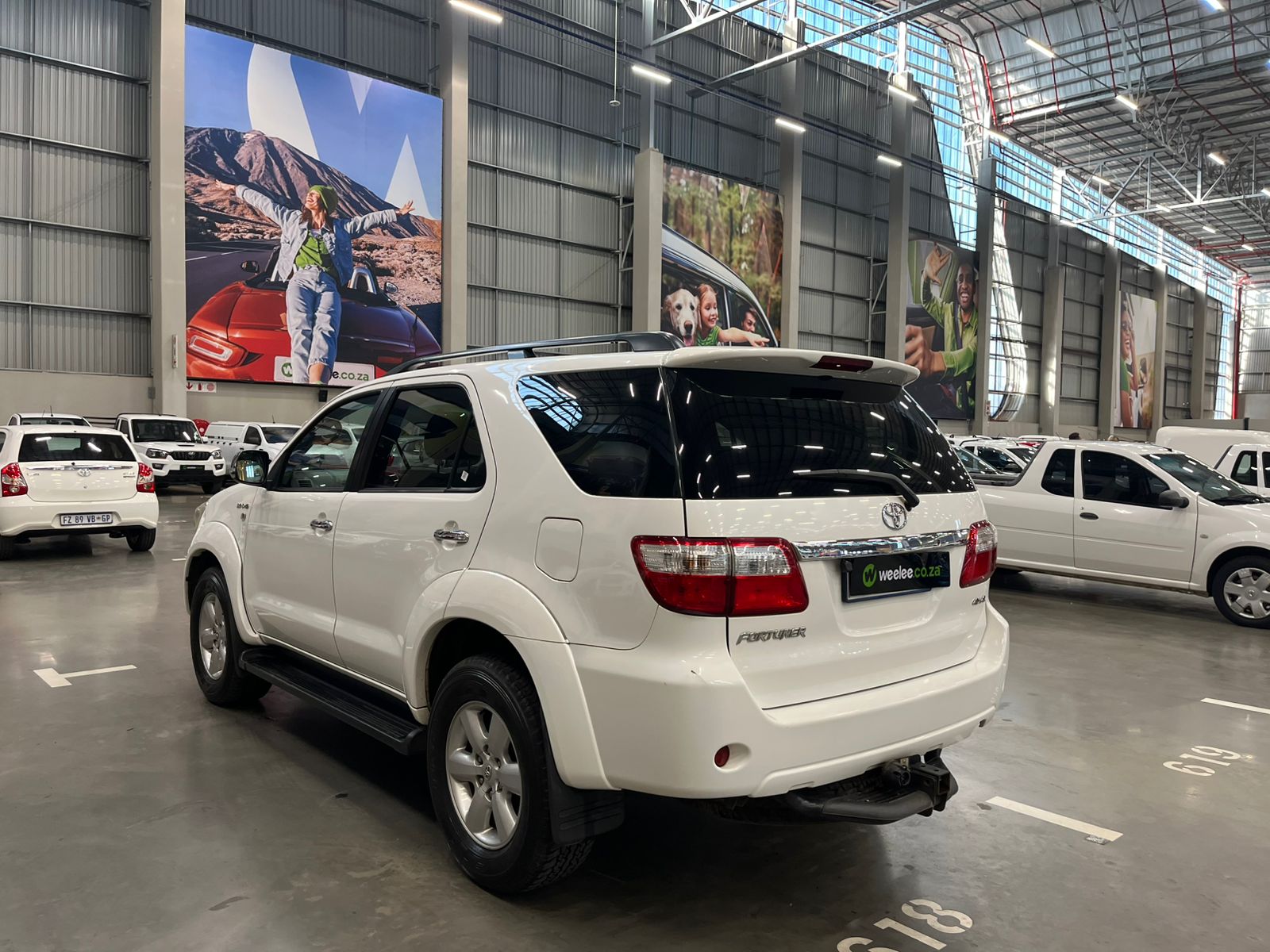 TOYOTA FORTUNER FORTUNER 3.0D-4D R/B 4X4