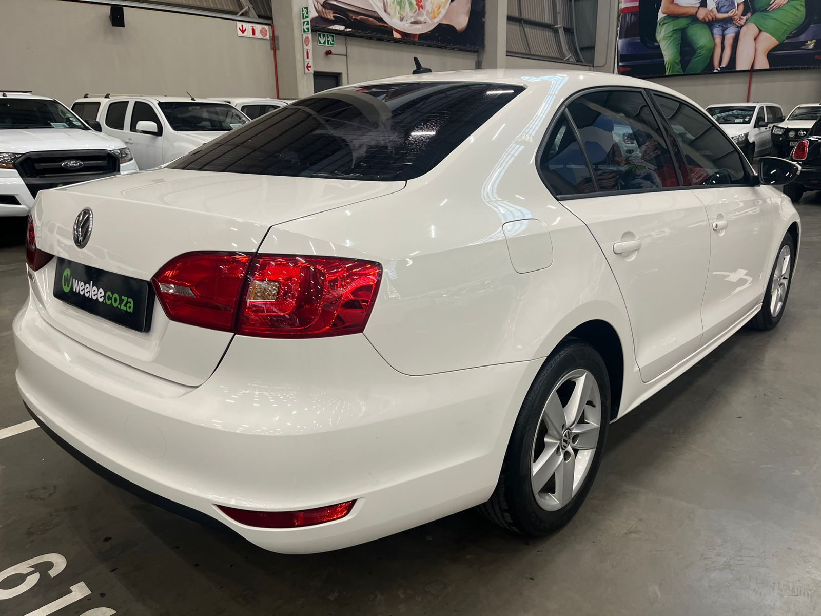 VOLKSWAGEN JETTA 4 / 5 / 6 JETTA VI 1.2 TSi TRENDLINE