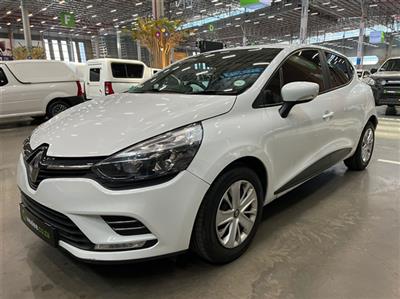 2017 RENAULT CLIO IV 900T AUTHENTIQUE 5DR (66KW)