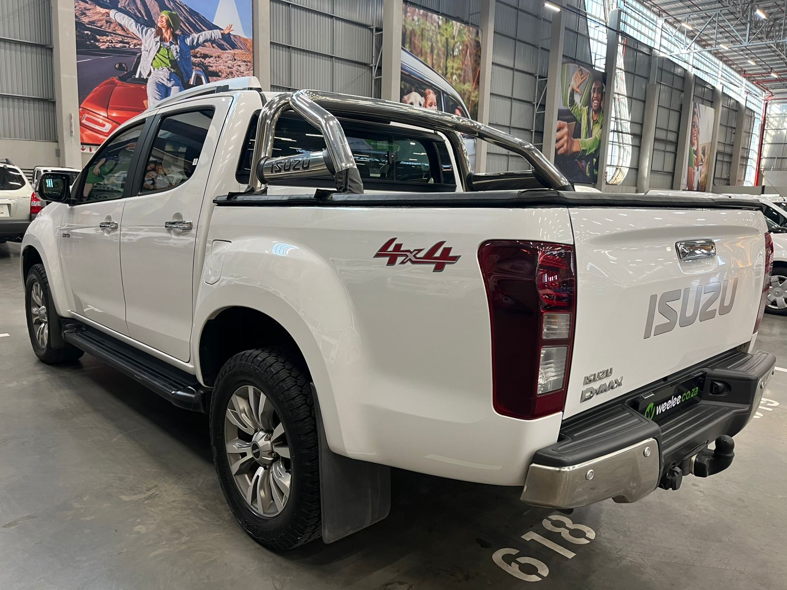 ISUZU D-MAX D-MAX 300 LX 4X4 A/T D/C P/U