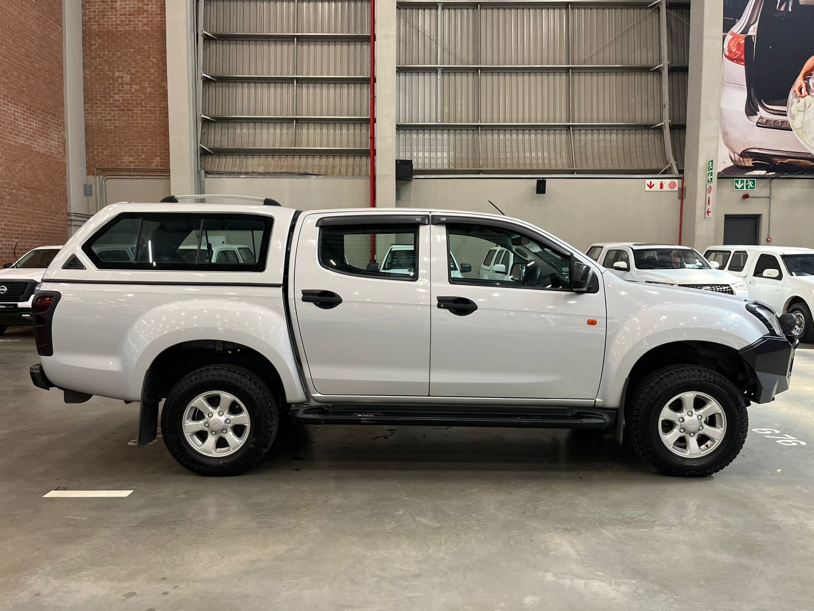 ISUZU KB 2004 - 2019 KB 250 D-TEQ HO LE PU D/C