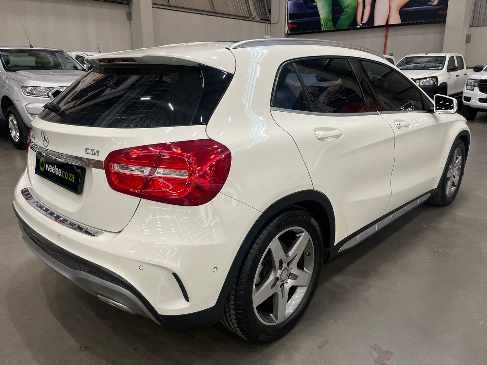 MERCEDES-BENZ GLA GLA 200 CDI A/T