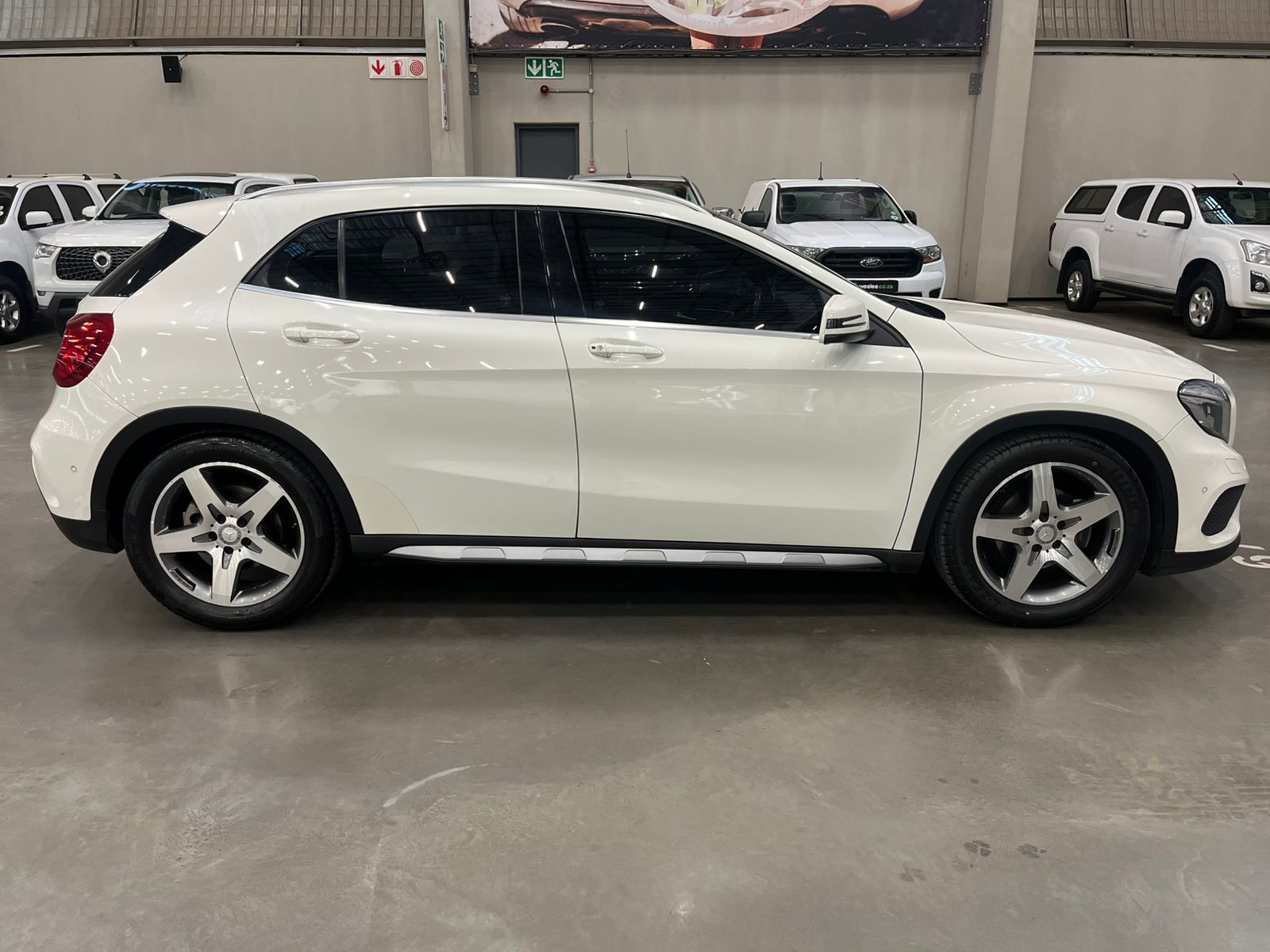 MERCEDES-BENZ GLA GLA 200 CDI A/T