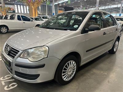 2009 VOLKSWAGEN POLO CLASSIC 1.6 TRENDLINE