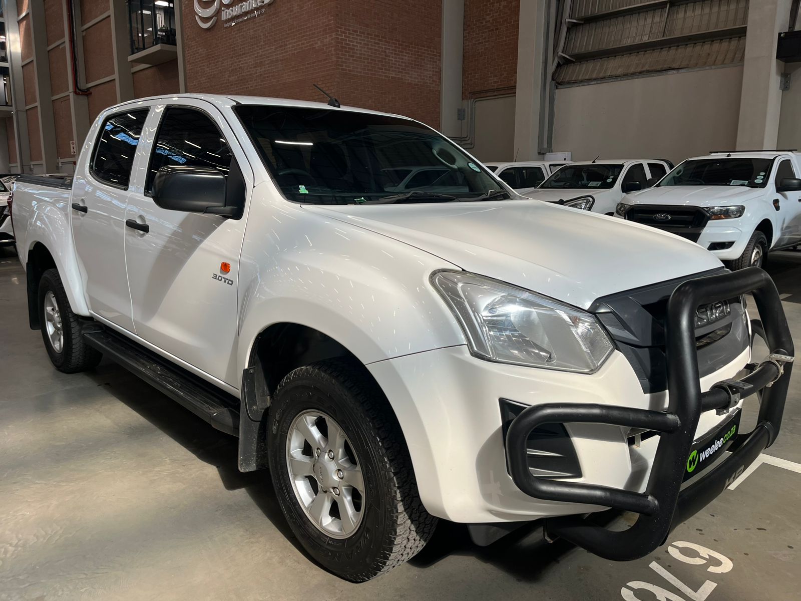 ISUZU D-MAX D-MAX 300 HI-RIDE A/T D/C P/U