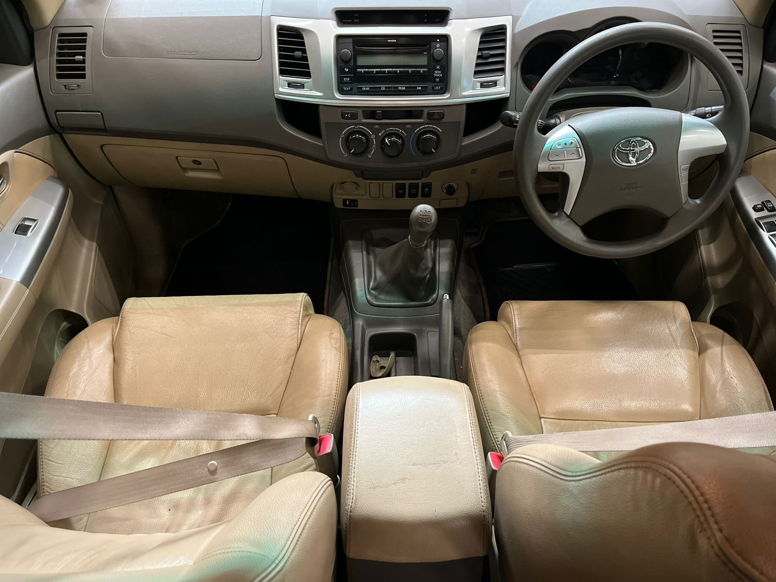 TOYOTA FORTUNER FORTUNER 2.5D-4D RB