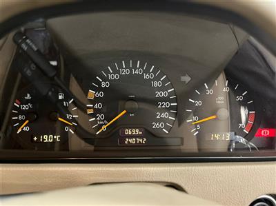 1999 MERCEDES-BENZ C240 ELEGANCE A/T