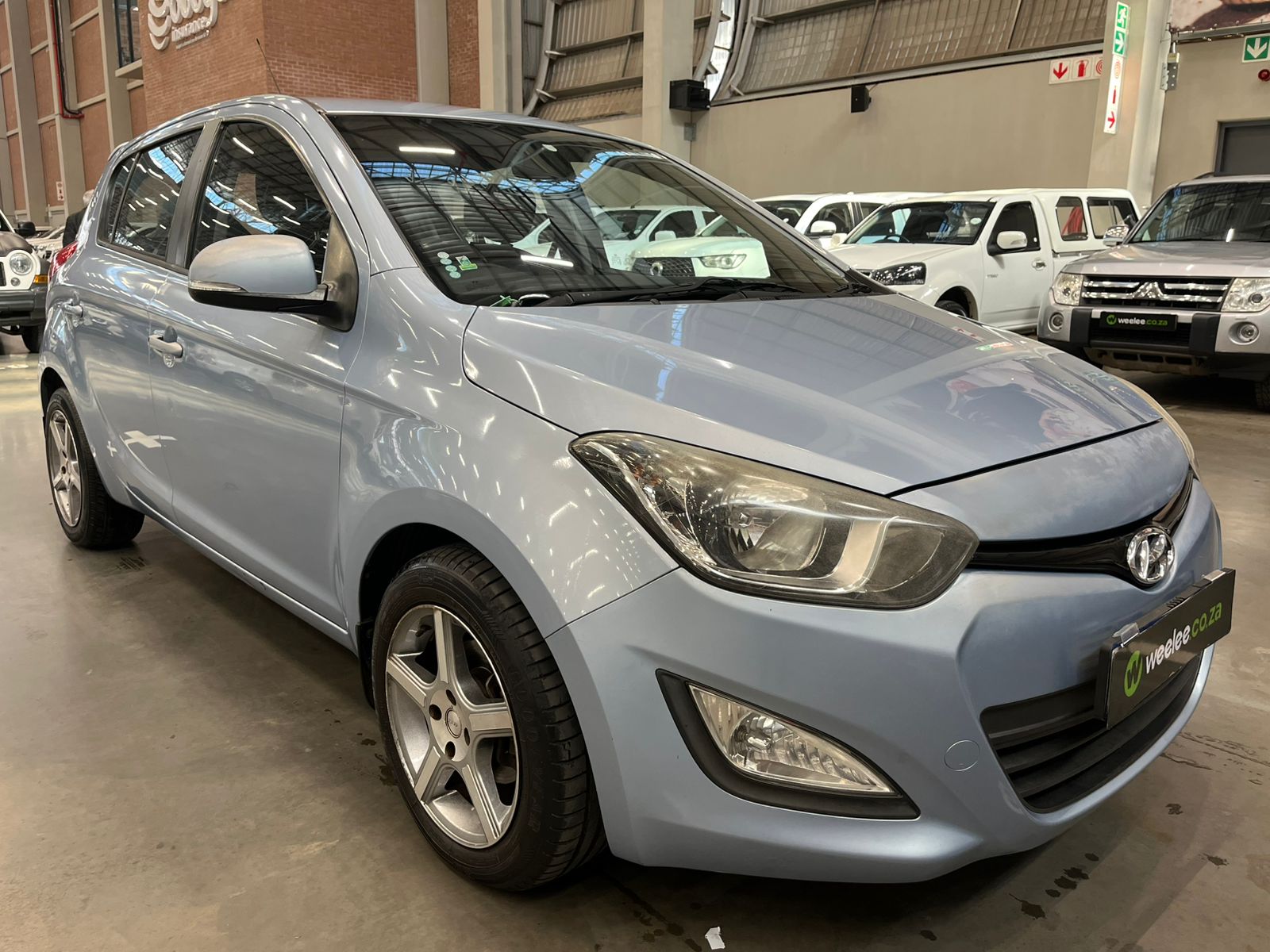 HYUNDAI i10 /  i20 / i30 i20 1.4 FLUID