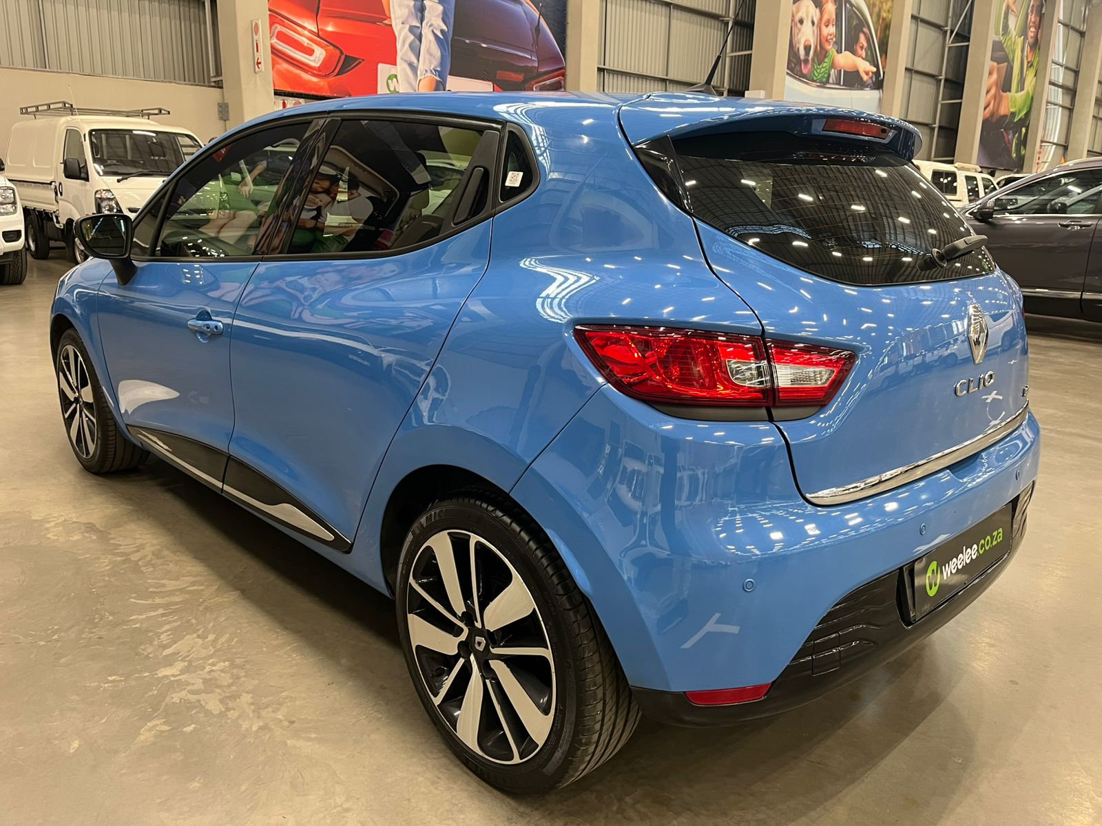 RENAULT CLIO CLIO IV 900 T DYNAMIQUE 5DR (66KW)
