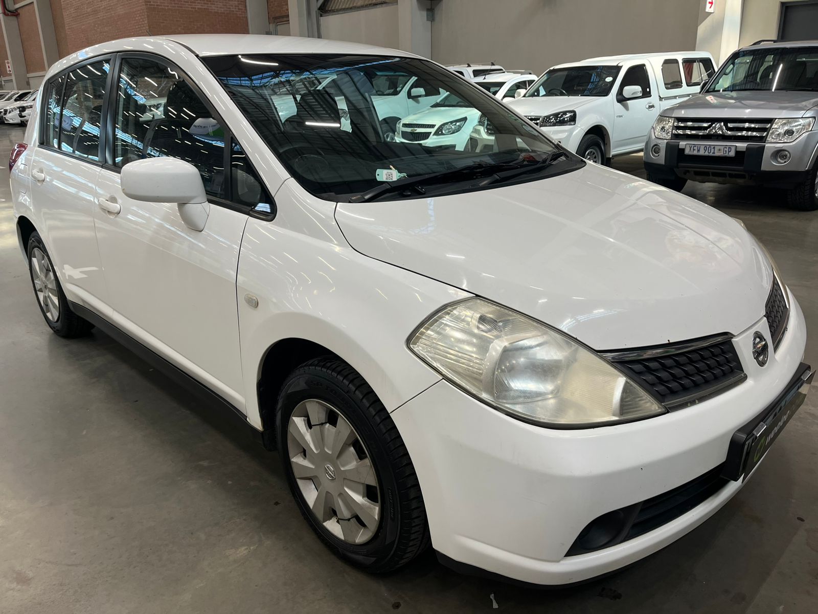 NISSAN TIIDA TIIDA 1.6 VISIA + 5Dr (H35)