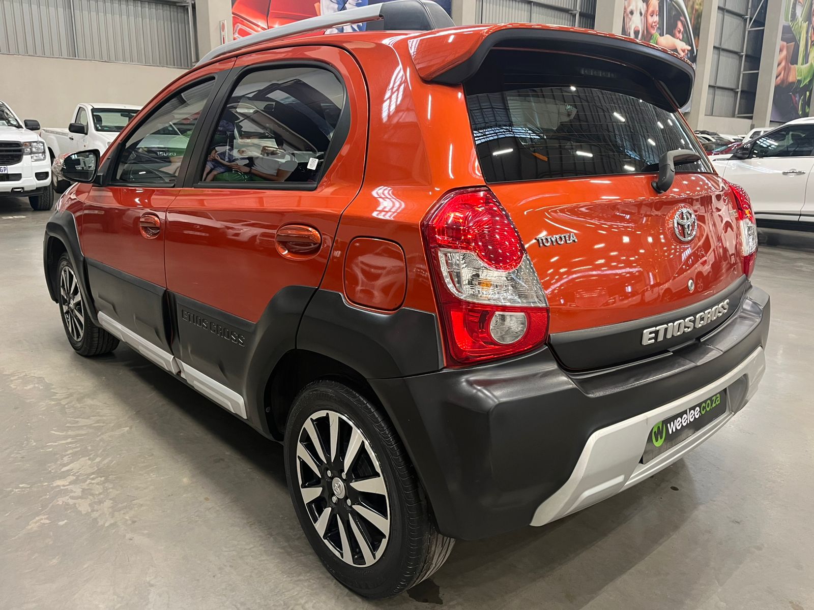 TOYOTA ETIOS ETIOS CROSS 1.5 Xs 5Dr