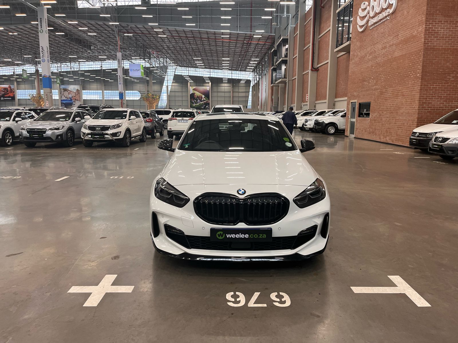 BMW 1 SERIES (F40) 118I MZANSI EDITION A/T (F40)