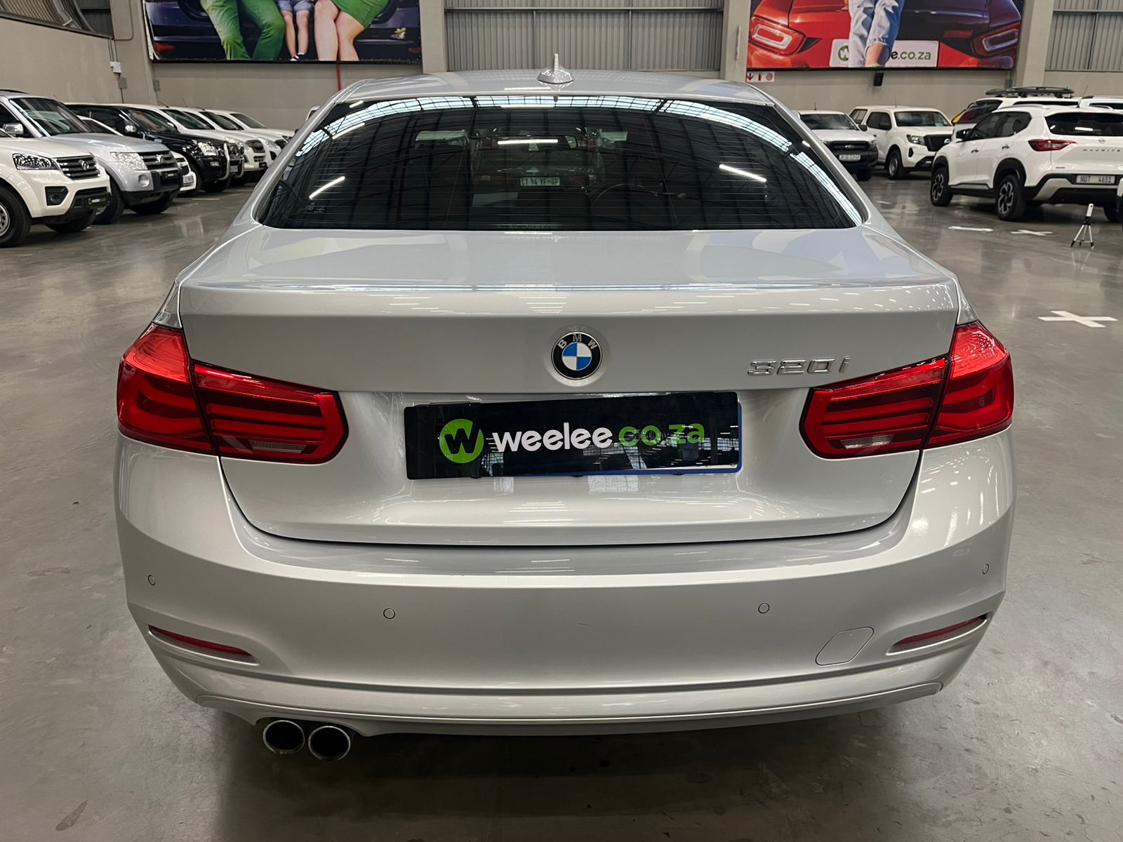 BMW 3 SERIES (F30) 320i A/T (F30)