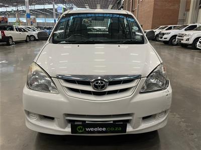 2012 TOYOTA AVANZA 1.3 F/C P/V